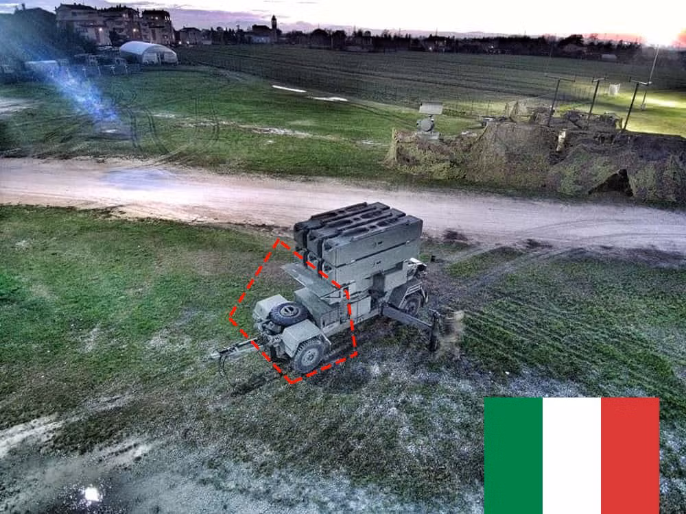 Trên một Tweet của trang “Công cụ theo dõi vũ khí Ukraine” viết, “Một đài radar của hệ thống phòng không Skyguard Aspide và bệ phóng tên lửa đã bị phá hủy bởi UAV tự sát Lancet của Nga gần khu vực Muzykivka, tỉnh Kherson. Hệ thống này ban đầu được chuyển giao bởi Italy chứ không phải bởi Tây Ban Nha như đã được tuyên bố rộng rãi trước đó”.