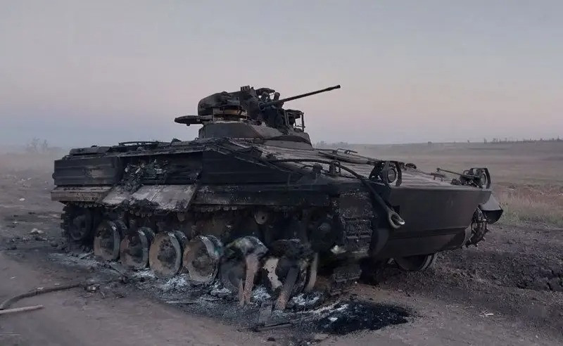 Theo Bộ Quốc phòng Nga, tổng cộng AFU đã bị loại khỏi vòng chiến đấu hơn 160 quân chỉ trong một ngày 8/3; một xe tăng, một xe bọc thép chở quân, bốn xe chiến đấu bọc thép, 13 xe ô tô, một khẩu pháo dã chiến, bốn khẩu súng cối và một trạm tác chiến điện tử đã bị phá hủy.