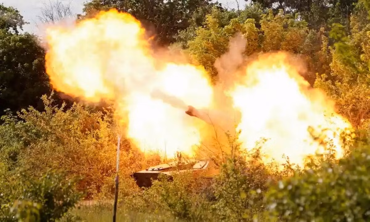 Với việc sử dụng hỏa lực pháo binh như vậy, cho thấy Quân đội Nga có ưu thế tuyệt đối về hỏa lực pháo binh. Nhưng theo nhận xét của Quân đội Ukraine, thì độ chính xác của pháo binh Nga không quá cao. 