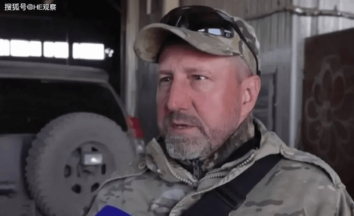 Trong một cuộc phỏng vấn với truyền thông Nga, Lữ đoàn trưởng Khodakovsky của nước Cộng hòa Donetsk tự xưng đã phàn nàn rằng, quân của ông từng hứng chịu nhiều thương vong bởi hỏa lực của chính quân mình.