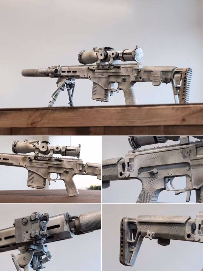 Một tính năng không kém phần quan trọng khác của khẩu SHF Chukavin là tay kéo khóa nòng và cần hạn định cách bắn, khi được bố trí cả hai bên; giúp xạ thủ thuận tiện khi bắn với cả những người thuận tay phải và tay trái.