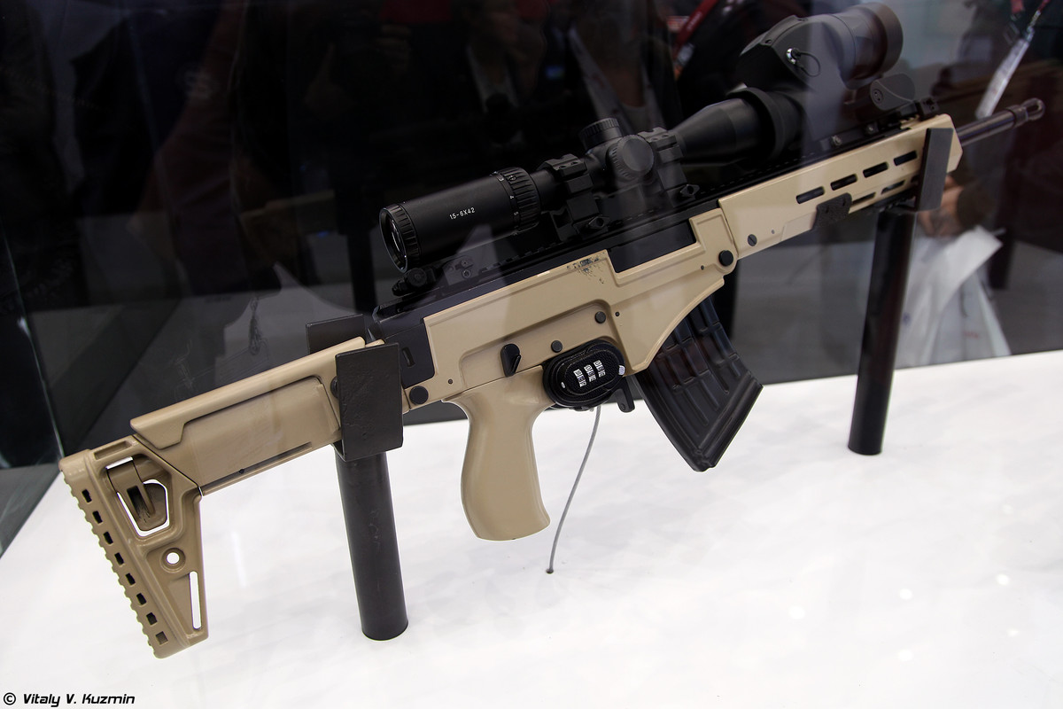 Trước đó, Công ty Kalashnikov cũng đưa ra vài mẫu của súng bắn tỉa, trong đó có mẫu SVK đã được giới thiệu tại diễn đàn Army-2016, còn được gọi với tên “Súng bắn tỉa nhỏ gọn” (theo một phiên bản khác, còn gọi là súng bắn tỉa Kalashnikov).