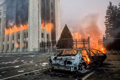 Hiện nay các lực lượng của CSTO đang làm nhiệm vụ giữ gìn an ninh, chỉ có thể bảo vệ những vị trí trọng yếu của Kazakhstan, còn việc tiêu diệt những lực lượng bạo loạn và khủng bố là nhiệm vụ của lực lượng an ninh thuộc Bộ Nội vụ Kazakhstan.