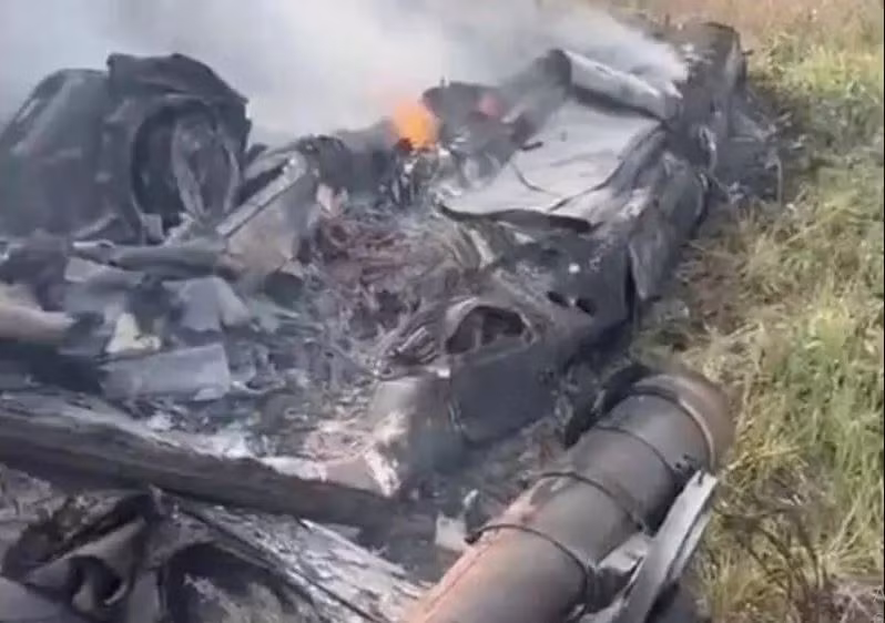 Chiếc UAV Orion của Nga đã bị bắn hạ bởi hệ thống phòng không di động Strela-10 của Lữ đoàn tấn công đường không số 80 Ukraine. Đơn vị này đã được chuyển từ mặt trận gần Chasov Yar đến khu vực Kursk. Chiếc UAV Orion bị rơi gần như bị thiêu rụi hoàn toàn, chỉ còn lại những mảnh vụn cháy thành than.