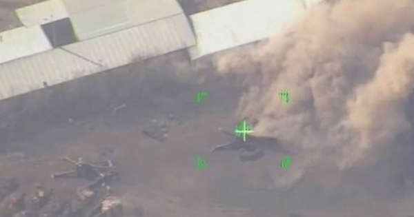 Vậy người dân Mỹ nghĩ gì về sự tiết lộ bất ngờ của đại đội trưởng pháo binh Ukraine? Trước sức ép của Nga, Mỹ đã cung cấp vũ khí hạng nặng cho Ukraine, nhưng chừng đó là chưa đủ. Lựu pháo M777 đã viện trợ cho Ukraine, nhưng nó đã không phát huy được khả năng như mong muốn. 