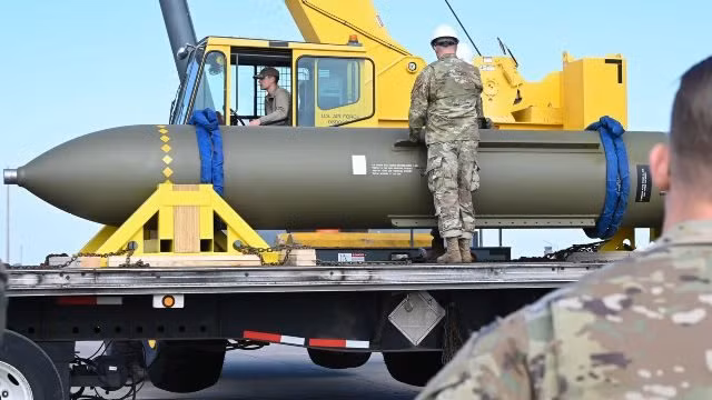 Nhưng cả ba máy bay chiến đấu trên của IAF đều không thể mang được loại bom xuyên hạng nặng GBU-57. Tuy nhiên, F-15EX sẽ được Israel sửa đổi để làm nhiệm vụ như vậy, nếu Tel Aviv quyết định mua nó. 