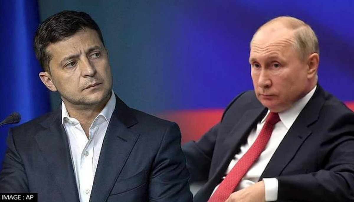 Trong bài phát biểu trước truyền hình quốc gia Ukraine vào tuần trước, Tổng thống Zelensky đề nghị Moscow cử một phái đoàn tới hội nghị thượng đỉnh hòa bình tiếp theo, mà ông hy vọng sẽ tổ chức vào tháng 11 tới đây. Trước đó, ông nhấn mạnh rằng mọi cuộc đàm phán chỉ có thể diễn ra sau khi Nga rút quân khỏi Ukraine. Vì vậy, Nga đã không được mời tham dự Hội nghị thượng đỉnh hòa bình Ukraine ở Thụy Sĩ vào tháng 6 năm nay.