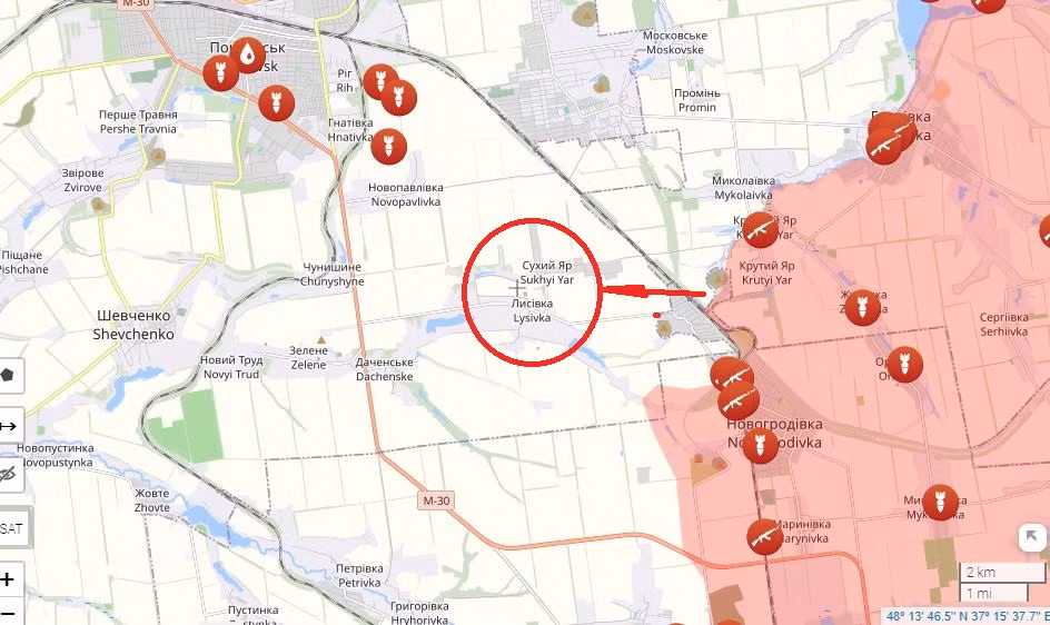 Bất chấp sự tăng viện của quân Ukraine, nhằm giữ vững con đường tiếp cận ngôi làng Lysovka trong các cánh rừng, quân Nga đã tiến tới vùng ngoại ô Lysivka và mặt trận tiếp tục tiến về phía Pokrovsk. Quân tiếp viện Ukraine không thể ngăn cản quân Nga tấn công vào Selidovo và Pokrovsk.