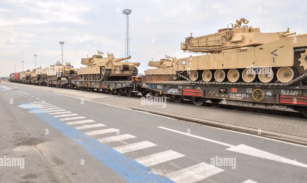 Hiện Lầu Năm Góc và Washington, chưa đưa ra bình luận nào về thông tin điều chuyển lực lượng đáng kể của quân đội Mỹ tới châu Âu. Nhưng hiện tại không có thông tin nào nói rằng, Mỹ sắp tiến hành tập trận lớn tại châu Âu hay tại bang Texas.