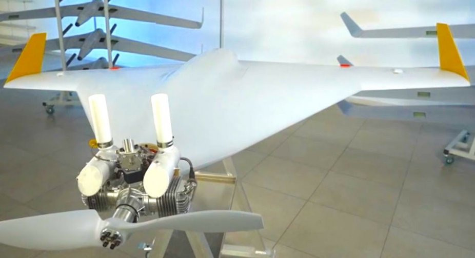 Hôm 22/10, người phát ngôn Không quân Ukraine Yurii Ignat cho biết, Nga đã bắt đầu quy trình sản xuất các loại UAV tấn công mới có khả năng mang lượng lớn thuốc nổ, gây ra mối đe dọa lớn hơn. Có lẽ loại UAV và ông Ignat đề cập, chính là loại UAV Italmas mới. 