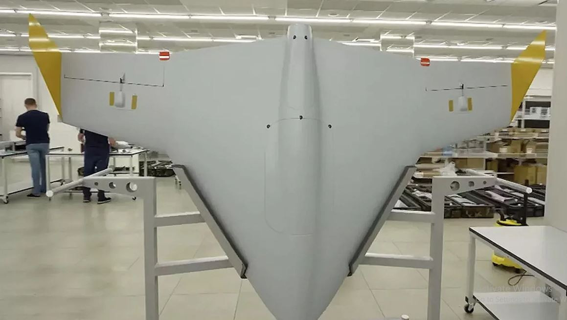 Các blogger quân sự Nga nói rằng, UAV tự sát Italmas rẻ hơn Shahed, song dường như mang được lượng thuốc nổ lớn hơn. Có khả năng, Quân đội Nga sẽ sử dụng đồng thời cả UAV tự sát Italmas và Shahed cho chiến dịch tấn công hiện nay ở Ukraine. 