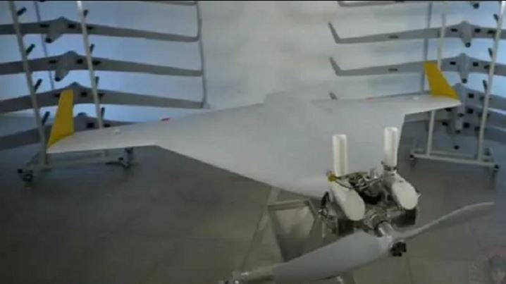 Theo thông tin, một chiếc UAV Italmas đã tấn công một kho đạn của quân đội Ukraine. Theo các nguồn tin của Nga, Italmas là mẫu UAV tự sát nhỏ hơn so với UAV Geran-2, có nguồn gốc từ UAV Shahed-136 do Iran chế tạo. Tuy nhiên, UAV Italmas khó bị phát hiện hơn.