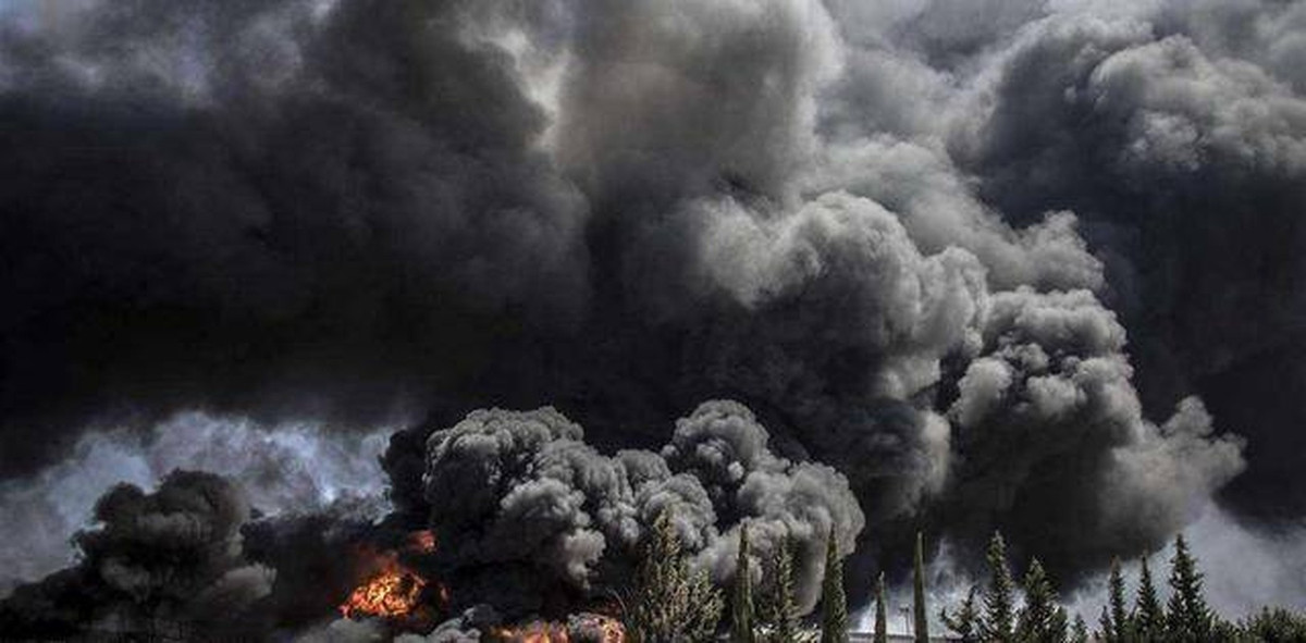 Liên quan đến các vụ tấn công cảm tử bằng xe MT-LB trước đó, chiếc xe này đã chở ít nhất 2 tấn thuốc nổ, đó có thể là bom, đạn pháo và thuốc nổ; biến nó thành quả bom khổng lồ, có sức công phá cực mạnh.