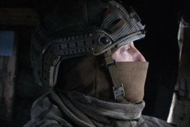 Trong ngày hôm nay, một lính đánh thuê người Anh tên là Aiden Aislin đã ra hàng quân Nga. Theo bản thân Aiden, anh ta buộc phải đầu hàng, do không thể tiếp tục chiến đấu và Aislin đã đăng việc này, lên tài khoản mạng xã hội của anh ta.