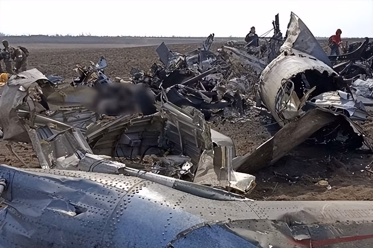 Nhưng ngay cả khi không còn hy vọng trốn thoát, Quân đội Ukraine vẫn không có ý định bỏ cuộc về một đào thoát ngoạn mục; thỉnh thoảng có thể nhìn thấy tin tức về việc tìm cách chạy trốn của lực lượng phòng thủ tại Mariupol.