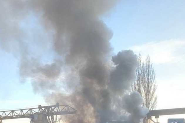 Đêm 30/6, các vụ nổ mạnh đã xảy ra tại căn cứ không quân của Lực lượng Vũ trang Ukraine ở Mirgorod, vùng Poltava. Ba tên lửa Iskander được lắp đầu đạn chùm đã tấn công mục tiêu chiến lược quan trọng của Lực lượng Vũ trang Ukraine.