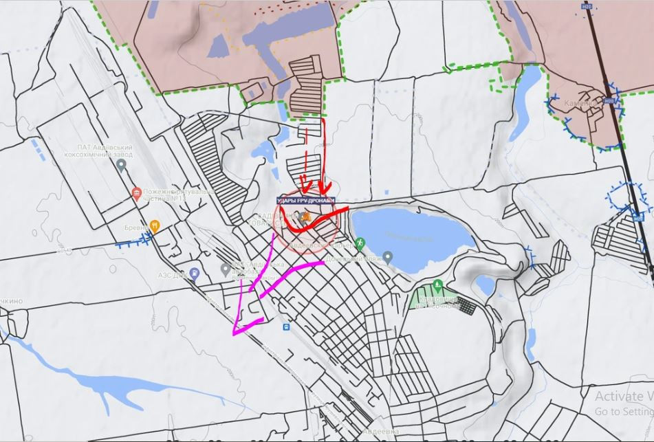 Hiện Lữ đoàn 114 của Nga tiến về phía nam đến khu biệt thự Ivushka và phía nam Nhà máy xử lý nước thải. Ở phía bắc Mỏ cát, khả năng cao phía Ukraine đã rút lui, còn quân Nga đã tiến sâu thêm 1,5 km. Nếu quân Nga có thể giữ và mở rộng thêm 1km về phía tây nam, thì Avdiivka sẽ bị cắt làm đôi.
