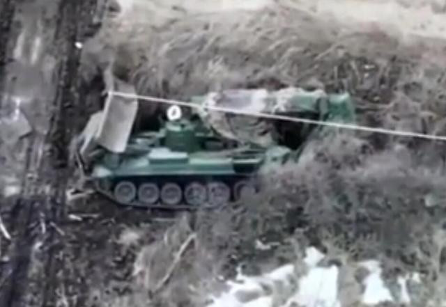 Điều này đã biến cuộc đột kích ban đầu của phía Ukraine thành một cuộc hành quân tấn công, vì quân Nga ở phía đối diện đã chuẩn bị sẵn sàng, nên hoạt động tác chiến của quân Ukraine chắc chắn sẽ không diễn ra suôn sẻ. 