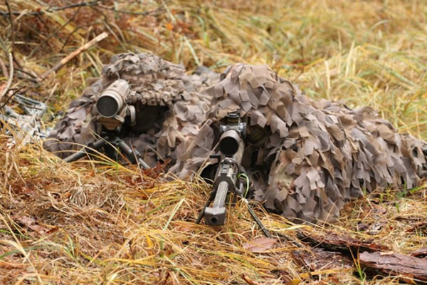 Việc những tân binh do thiếu kinh nghiệm chiến đấu, có thể nổ súng bừa bãi khiến cả tiểu đội, thậm chí cả đại đội bị lộ, bị hỏa lực tầm xa của địch khóa chặt, cuối cùng toàn đơn vị bị tiêu diệt; điều này càng trở nên rõ ràng hơn trên chiến trường ác liệt như ở Ukraine.