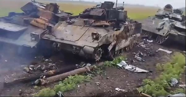 Việc xe chiến đấu bộ binh M2A1 Bradley do Mỹ sản xuất viện trợ cho Ukraine đã thiệt hại tới 17 chiếc trong đợt phản công đầu tiên, khiến quân đội Ukraine nghi ngờ về hiệu quả chiến đấu và khả năng bảo vệ của xe M2A1 Bradley. Họ đặt nhiều hy vọng vào xe chiến đấu bộ binh hạng nặng CV90-40C của Thụy Điển.