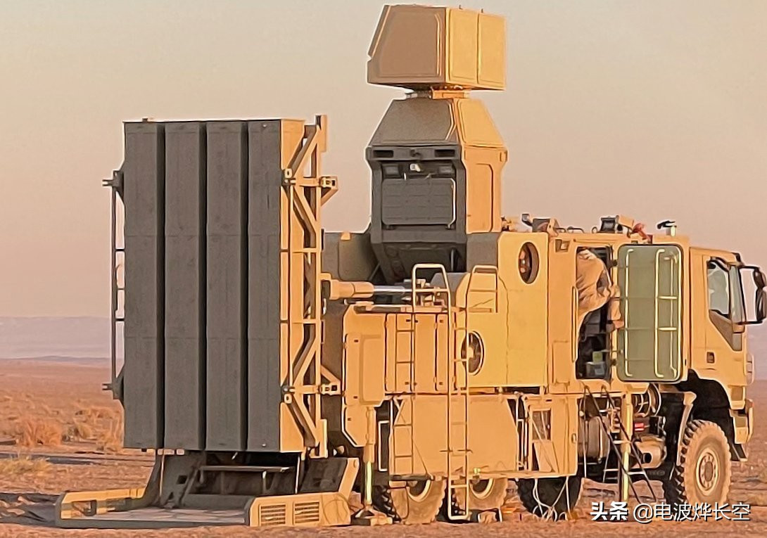 Còn hiện tại, tính năng kỹ chiến thuật của hệ thống phòng không Zoobin của Iran vẫn chưa được tiết lộ, vì vậy bên ngoài không biết hệ thống đánh chặn sẽ hoạt động như thế nào.