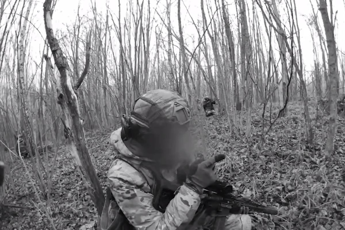 Hiện RFAF đang tích cực làm công tác chuẩn để tấn công làng Oleshnya. Ngôi làng này hiện có quân của Lữ đoàn xung kích đường không Galicia số 80 bị mắc kẹt, hiện họ đang rất khó khăn, thiếu đạn, thiếu tiếp tế. Trong khi quân Nga tiếp tục xiết vòng vây, quyết tâm tiêu diệt toàn bộ quân Ukraine ở ngôi làng này.