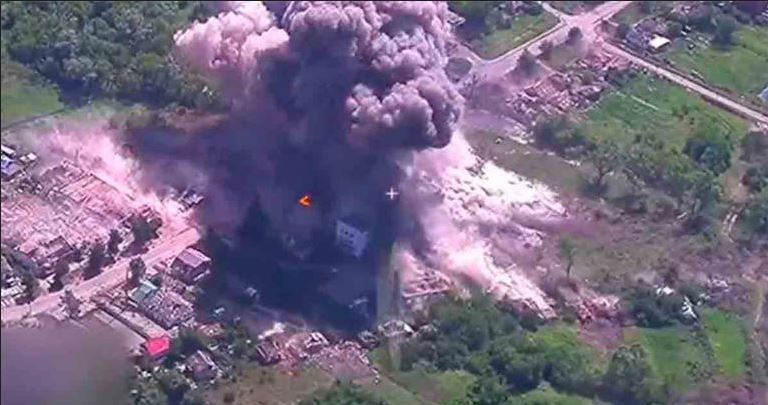 Đồng thời, việc sử dụng bom hạng nặng FAB-3000 đã làm gia tăng áp lực lên Quân đội Ukraine, buộc Quân đội Ukraine phải tìm kiếm những phương thức mới để bảo vệ và thích nghi. Việc sử dụng bom hạng nặng của Nga cũng có thể ảnh hưởng đến các đồng minh của Ukraine, khiến họ phải xem xét lại các kế hoạch hỗ trợ và chiến lược của mình.