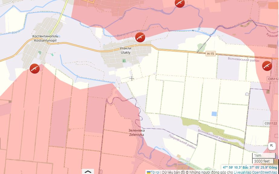 Đầu tiên, lực lượng chủ chốt của AFU đang trong vòng vây ở phía tây Kurakhove có thể sẽ bị tiêu diệt. Hiện tại, RFAF đã bao vây ba mặt đối với tàn quân Ukraine ở cả hai bên sông Volchansk và phía tây thành phố Kurahovo. Hiện ở “miệng túi” phía bắc, RFAF đã phá vỡ được tuyến phòng thủ của quân Ukraine tại làng Andreevka.