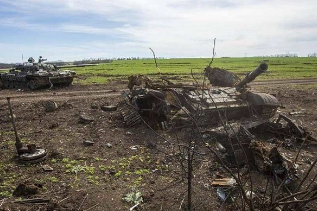 Trong trường hợp này, Bộ chỉ huy Quân đội Ukraine đã không chọn phương pháp đối đầu, khi không đưa thêm viện binh tới Donbass, mà dùng kế nghi binh để điều động quân đội và chuyển hướng tấn công của quân đội Nga. 