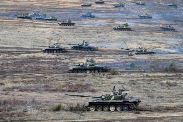 Tuy nhiên, không thể loại trừ khả năng bản thân Nga cũng đang "tương kế tựu kế", có thể dồn lực lượng tung ra mũi phản công bất cứ lúc nào trong thời gian tới.