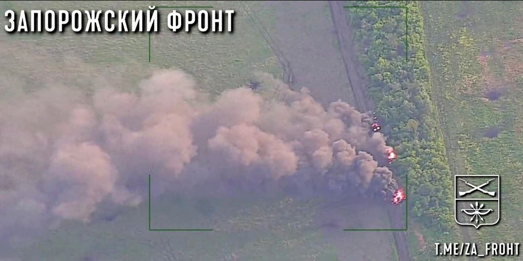 Một đơn vị Ukraine đảm nhiệm hướng tiến công chủ yếu trên mặt trận Orikhiv, đã phải tạm dừng cuộc tấn công vào ban đêm, làm mất đi lợi thế. Một đơn vị khác bị thiệt hại nặng đến mức Bộ Tư lệnh tiền phương mặt trận phía Nam Ukraine, phải rút họ ra khỏi chiến trường hoàn toàn.