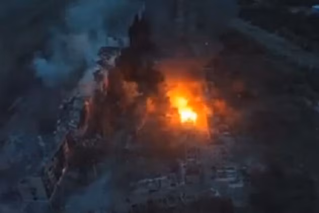 Cụ thể nhất là “nồi hầm” Bakhmut gần như đã bị chiếm lại và tạo ra hành lang "an toàn" xung quanh khu vực Donetsk. Các chuyên gia của "Viện nghiên cứu chiến tranh" nhận định rằng "các hướng tấn công chính của Nga trong tháng 11 là Avdeevka, Bakhmut, Marinka, Soledar và Vugledar. Quân đội Ukraine đã cố gắng phản công, đặc biệt là theo hướng Zaitsevo và Otradovka, nhưng đã thất bại. Quân Nga giành lại toàn quyền kiểm soát Bakhmutskoye và một nửa Belogorovka.