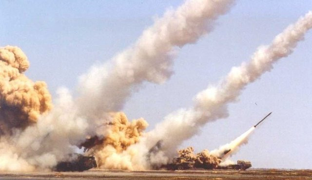 Hiện nay, Lực lượng vũ trang Ukraine gần như có thông tin gần như đầy đủ, về địa bàn tập trung lực lượng dân quân ly khai DPR và LPR, nhờ máy bay trinh sát của Mỹ và UAV TB2 của Ukraine tiến hành trinh sát dọc khu vực giới tuyến cung cấp.