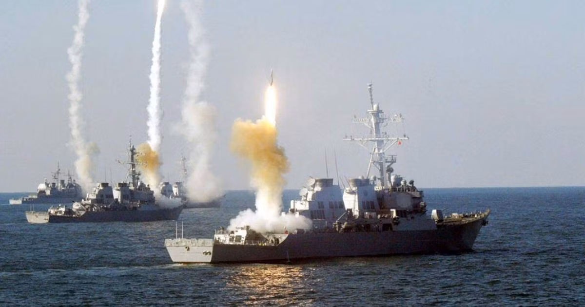 Mặc dù trên tàu khu trục tên lửa USS Porter hiện có 90 tên lửa hành trình tiến công mặt đất Tomahawk; nhưng theo các chuyên gia, Washington rất thực dụng và luôn cảnh giác với bất kỳ hành động khiêu khích nào, vì ở Biển Đen, các tàu của Hải quân Mỹ hầu như không có khả năng tự vệ và có thể bị tiêu diệt trong vòng vài phút.