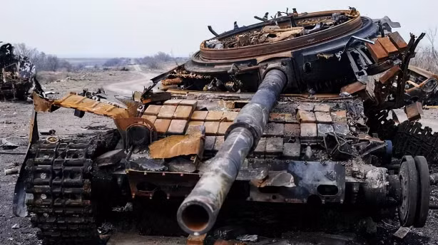 Nhưng nếu mọi việc không suôn sẻ sẽ có hai tình huống xấu xảy ra, một là cuộc chiến giữa Nga và Ukraine sẽ tiếp tục đi vào bế tắc, kéo dài hàng năm trời. Thứ hai, Quân đội Ukraine có thể giành được thế chủ động chiến lược và sức tấn công của Nga sẽ giảm dần.