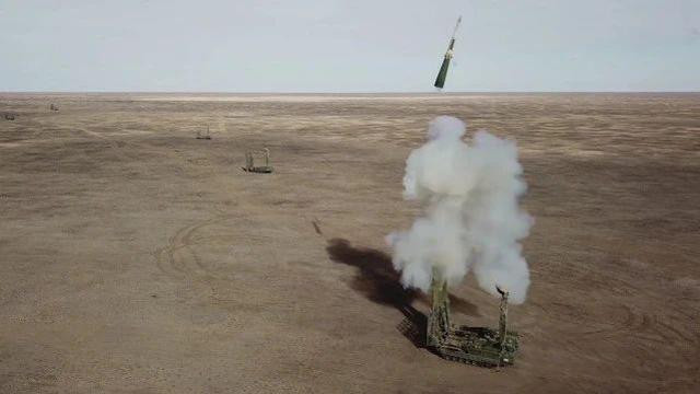 Ban ha muc tieu cach 217km, ten lua Nga pha ky luc thuc chien-Hinh-10