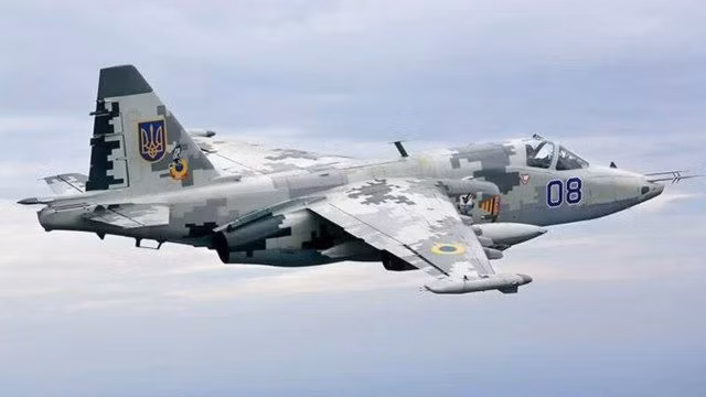 Nga tuyen bo ha ba may bay Ukraine trong mot ngay-Hinh-2