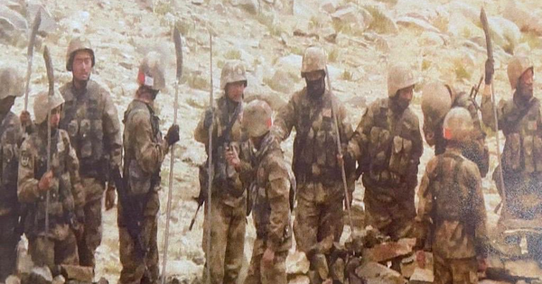 Kể từ năm 2020, tình hình dọc biên giới Trung Quốc và Ấn Độ tiếp tục xấu đi. Vào ngày 15/6/2020, quân đội Ấn Độ và Trung Quốc đã có xung đột ở Thung lũng Kalwan, gây ra thương vong nặng nề cho cả hai bên.