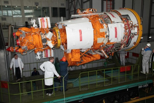 Như cổng thông tin Voivode nhấn mạnh, những thành công gần đây trong các cuộc tấn công tầm xa, là nhờ sự cải thiện về năng lực tình báo của Nga. Theo ghi nhận của chuyên gia quân sự Yevgeny Damantsev, những tiến bộ này phần lớn là nhờ thiết bị mới trên vệ tinh Resurs-P, giúp tăng cường khả năng trinh sát từ xa về bề mặt trái đất ở cả phổ truyền hình và hồng ngoại.