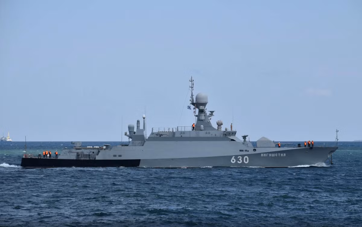 Những tàu chiến có trọng tải nhỏ như vậy, thường được các quốc gia có lực lượng hải quân “khiêm tốn”, sử dụng trong các nhiệm vụ tuần tra xa bờ, thậm chí vũ khí trang bị cũng chỉ có ý nghĩa tượng trưng, không có nhiều khả năng chiến đấu. Nhưng với Buyan-M thì khác.