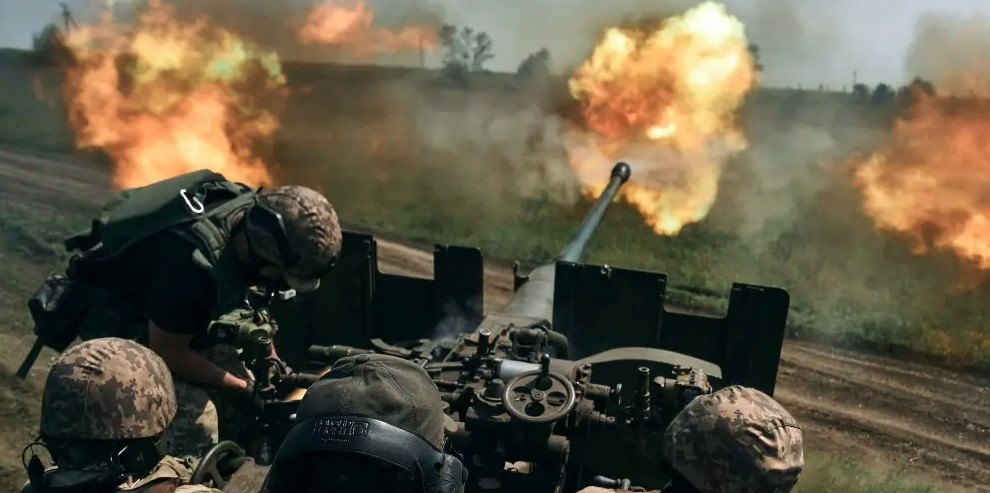 Hiện nay bên nào chiếm được ưu thế trên chiến trường, sẽ có được điều kiện thuận lợi hơn trong đàm phán đình chiến. Trong hoàn cảnh như vậy, phương pháp rút lui “phòng thủ linh hoạt” của Quân đội Ukraine có thể không hiệu quả. 