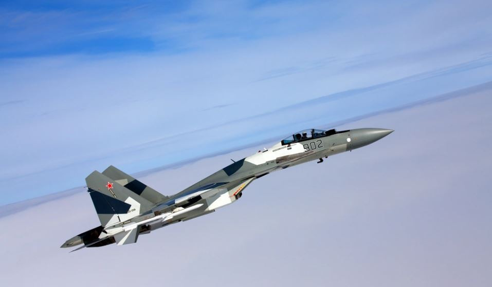 Su-35 là loại máy bay chiến đấu có khả năng phòng không mạnh nhất của Nga, đã hàng chục lần tiêu diệt các loại máy bay chiến đấu của Không quân Ukraine. Có thể khẳng định, Su-35 là chiến đấu cơ mang nhiều chiến thắng không đối không hơn bất kỳ loại chiến đấu cơ nào khác sau thời kỳ Chiến tranh Lạnh.
