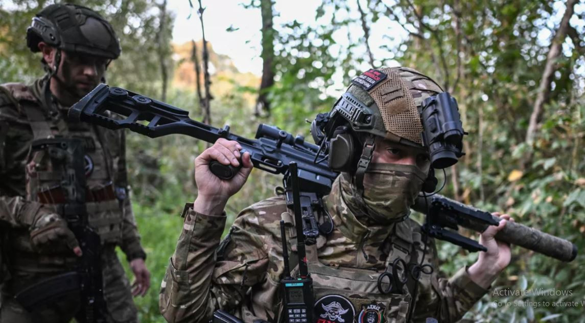 Hầu hết lực lượng tiếp viện này là các đơn vị bộ binh hạng nhẹ và cơ bản đều đóng quân ở trên lãnh thổ Nga, do vậy có thể được huy động tương đối nhanh chóng, trừ Lữ đoàn quốc tế số 15 của dân quân Donbass khi đó đang chiến đấu ở tỉnh Lugansk. 