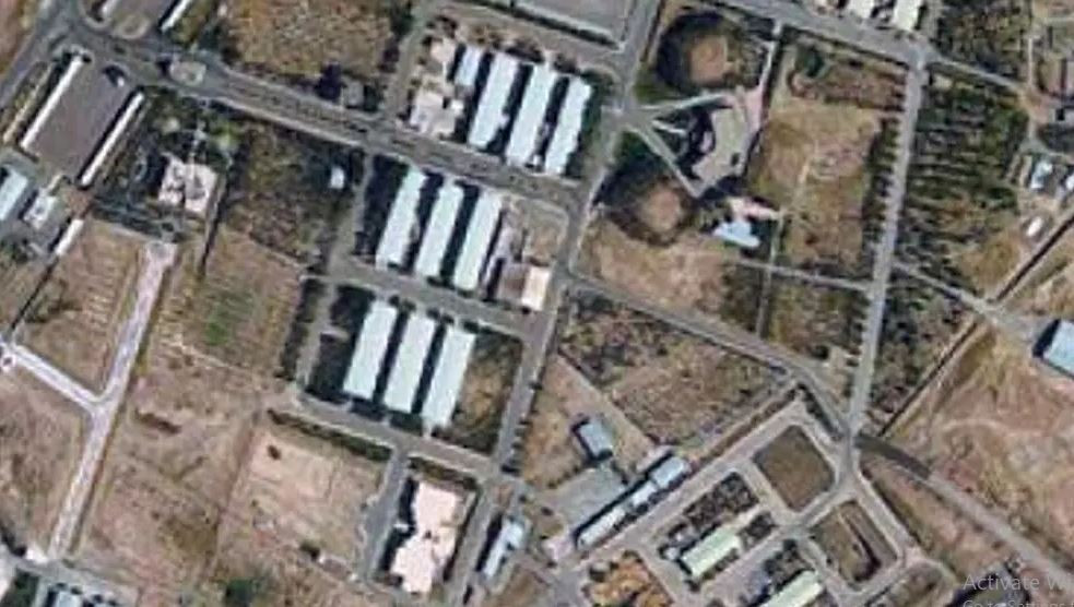 Trong khi phá hủy cơ sở sản xuất tên lửa của Iran và làm suy yếu khả năng tiếp tục chiến tranh của Iran, điều đó cũng có thể làm giảm khả năng xuất khẩu tên lửa của Iran sang các đồng minh chống Israel khác. Do vậy việc phá hủy khả năng sản xuất tên lửa, cũng như con người và máy móc cũng là phương pháp để hạn chế các đòn tấn công vào lãnh thổ Israel.