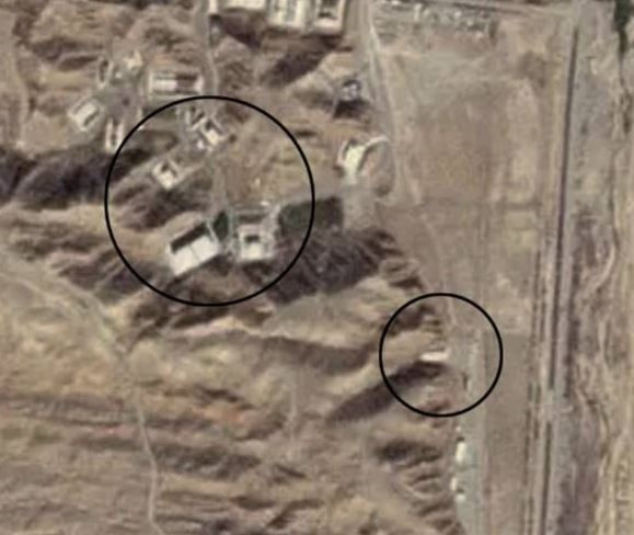 Thứ hai là phá hủy các trận địa phóng tên lửa đạn đạo và tên lửa hành trình của Iran, nhằm làm suy yếu khả năng tấn công của Iran vào Israel. Hiện mối đe dọa nghiêm trọng của Iran đối với Israel chính là các loại tên lửa khác nhau của Iran, đặc biệt là kho tên lửa đạn đạo.