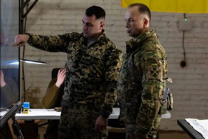 Kênh Deep State của Ukraine trích dẫn nguồn tin nội bộ từ chính quyền của Tổng thống Zelensky cho biết, Kiev vẫn chưa hủy bỏ chiến dịch Belgorod, mặc dù cuộc tấn công đầu tiên vào khu vực Krasnoyarsk của họ đã thất bại.