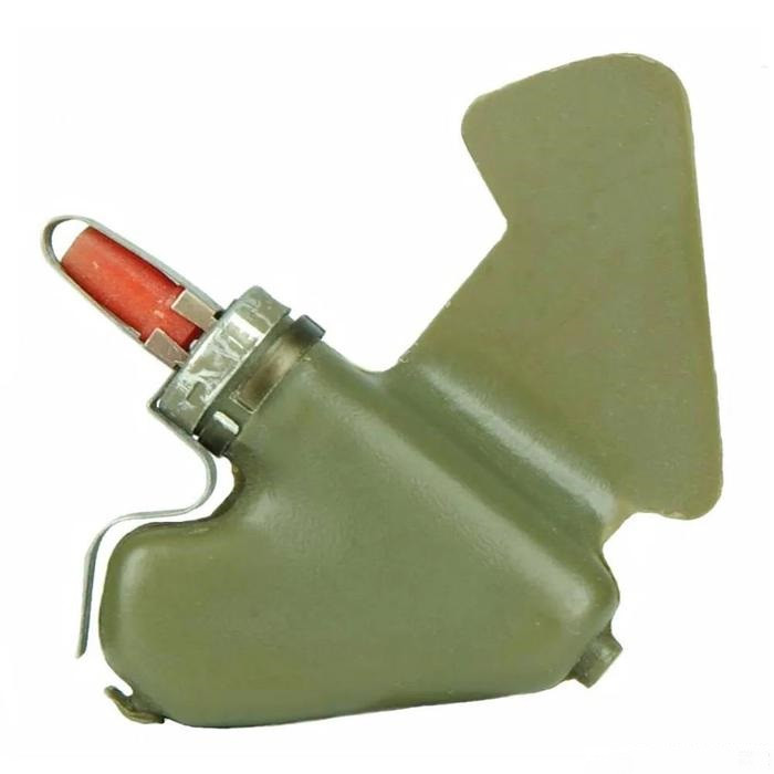 Điều đáng chú ý là mìn chống bộ binh PFM-1С nằm rải rác trên mặt đất rất khó phát hiện. Và cũng cần phải nói rằng, thiết bị tự hủy của mìn chống bộ binh PFM-1С không đáng tin cậy, nên nhiều năm sau, nhiều quả mìn vẫn sẽ gây nguy hiểm cho dân thường. 