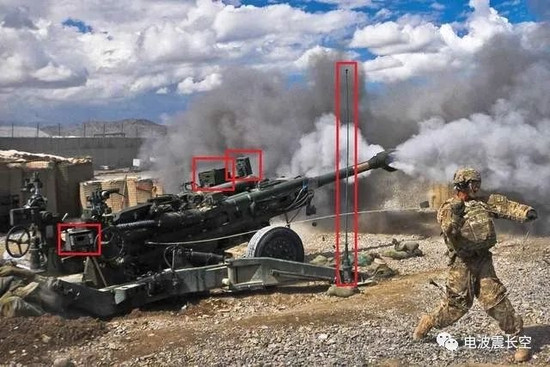 Theo đánh giá ban đầu, tính năng kỹ chiến thuật của pháo M777 được Quân đội Ukraine đánh giá cao; hiện Quân đội Ukraine đang triển khai số pháo M777 ở khu vực Donbass.