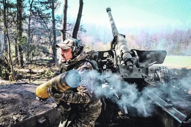 Kết quả là, AFU sẽ buộc phải rút một lượng lớn quân để phòng thủ, như vậy khả năng phòng thủ của khu vực Donbass đương nhiên sẽ bị suy yếu, quân Nga sẽ có cơ hội lớn hơn để chiếm lấy khu vực chiến lược này.