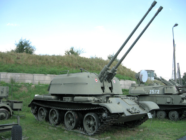 Ngoài ra, thực tế chiến đấu đã một lần nữa cho thấy, pháo phòng không S-60 và cỡ nòng 57 mm nói chung, có hiệu suất chiến đấu cao và rất có tiềm năng. Rất có thể, các trận chiến hiện tại và việc sử dụng pháo tự hành “thủ công” S-60, sẽ góp phần vào sự phát triển hơn nữa của các loại pháo 57 ly trong tương lai. 